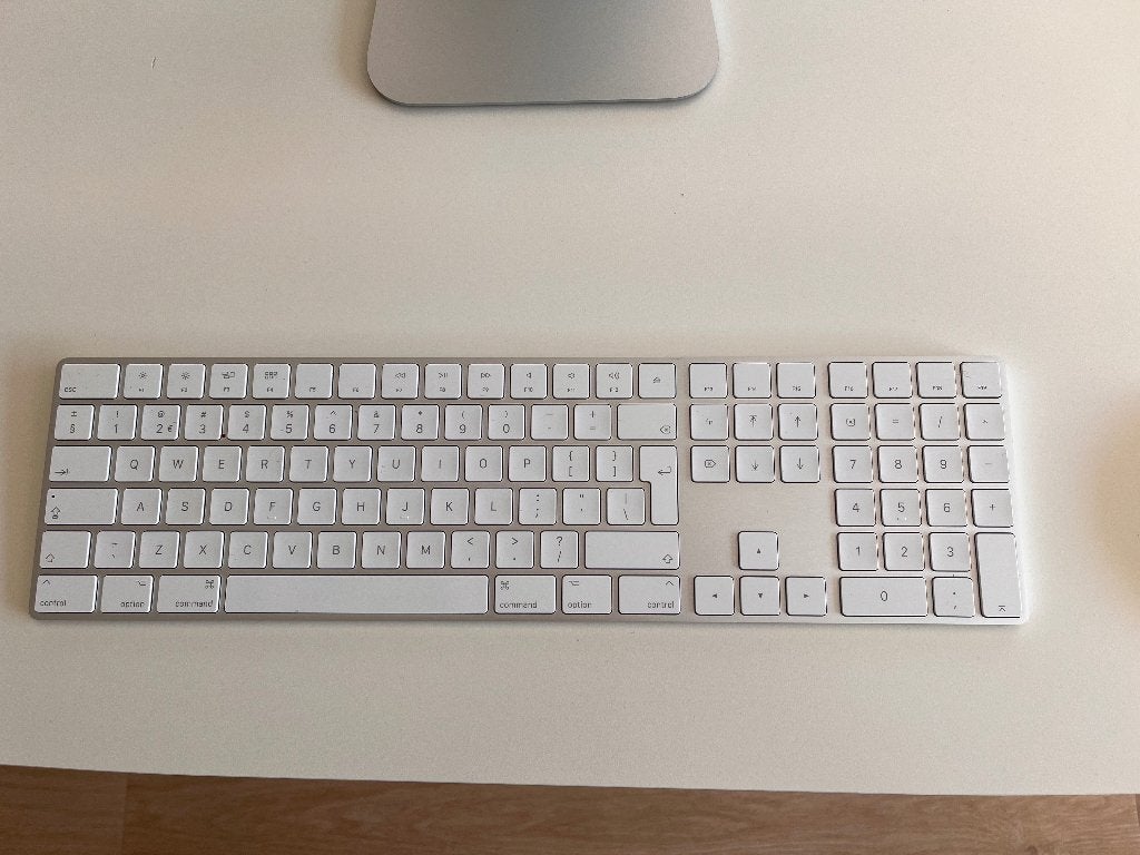 iMac 21.5 inch eind 2012 met 1TB SSD ingebouwd, Computers en Software, Ophalen, Gebruikt, 2 tot 3 Ghz, IMac