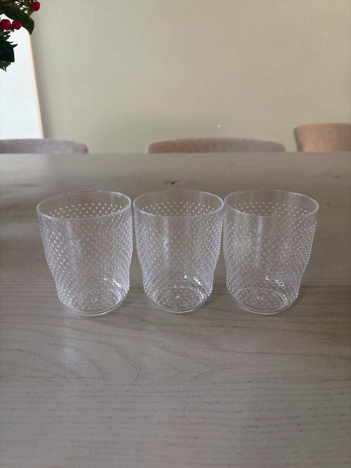Set van 3 plastic glazen met bubbeltextuur, Overige typen, Kunststof, Ophalen of Verzenden, Zo goed als nieuw