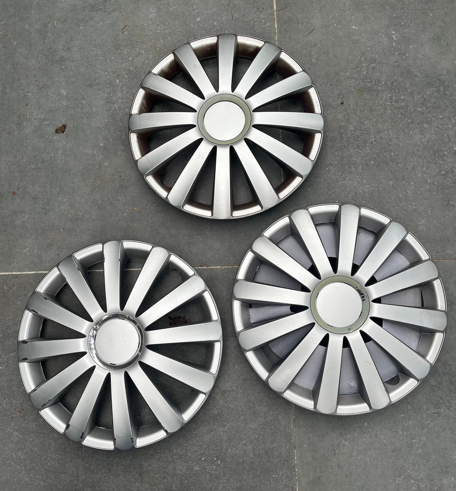 Wieldoppen 3 stuks gebruikt 13”, Ophalen, Gebruikt