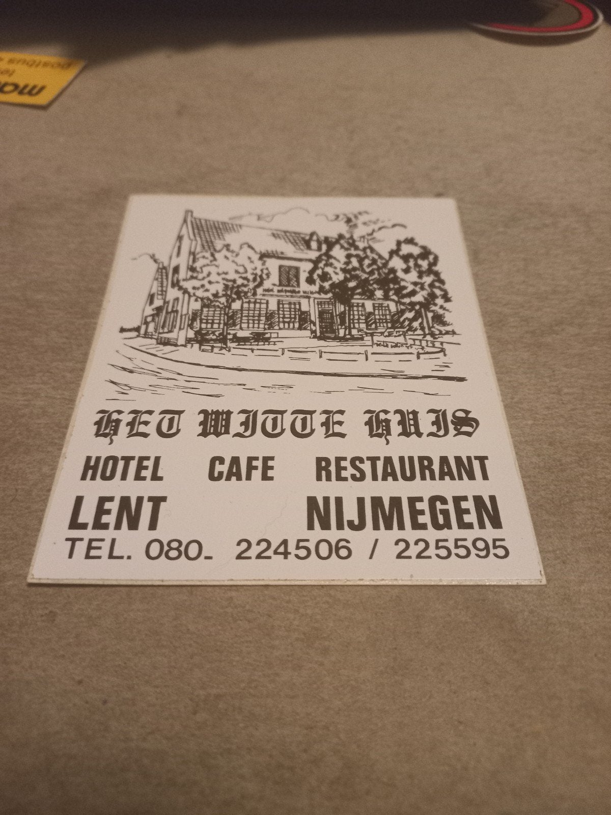 Oude sticker 'Het Witte Huis' Lent Nijmegen, Ophalen of Verzenden
