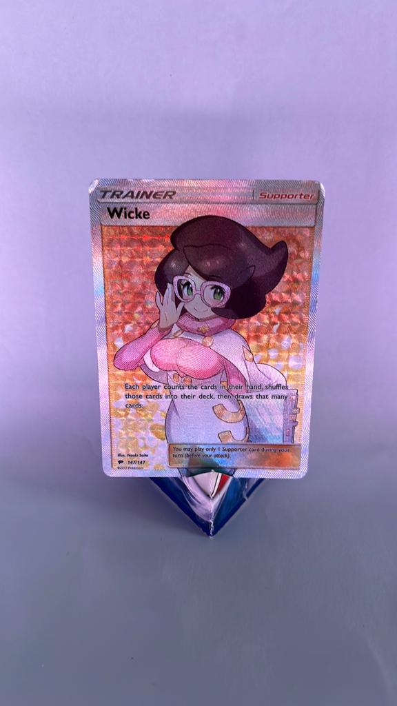 Wicke trainer pokemon, Ophalen, Zo goed als nieuw, Losse kaart, Foil