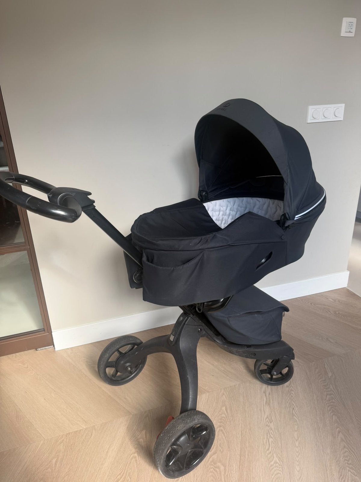 Foto 3 van Stokke Xplory X 2021 2-in-1 Kinderwagen (reiswieg en zitje)