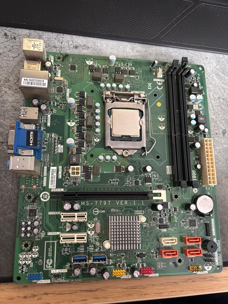 MSI MS-7797 Moederbord met Intel Core i5-3350P Processor, Computers en Software, Processors, Ophalen of Verzenden, Gebruikt, 4-core