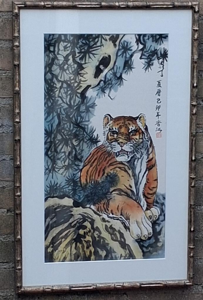 Chinees schilderij op zijde. Tijger. Sign. 44/69 cm., Antiek en Kunst, Ophalen