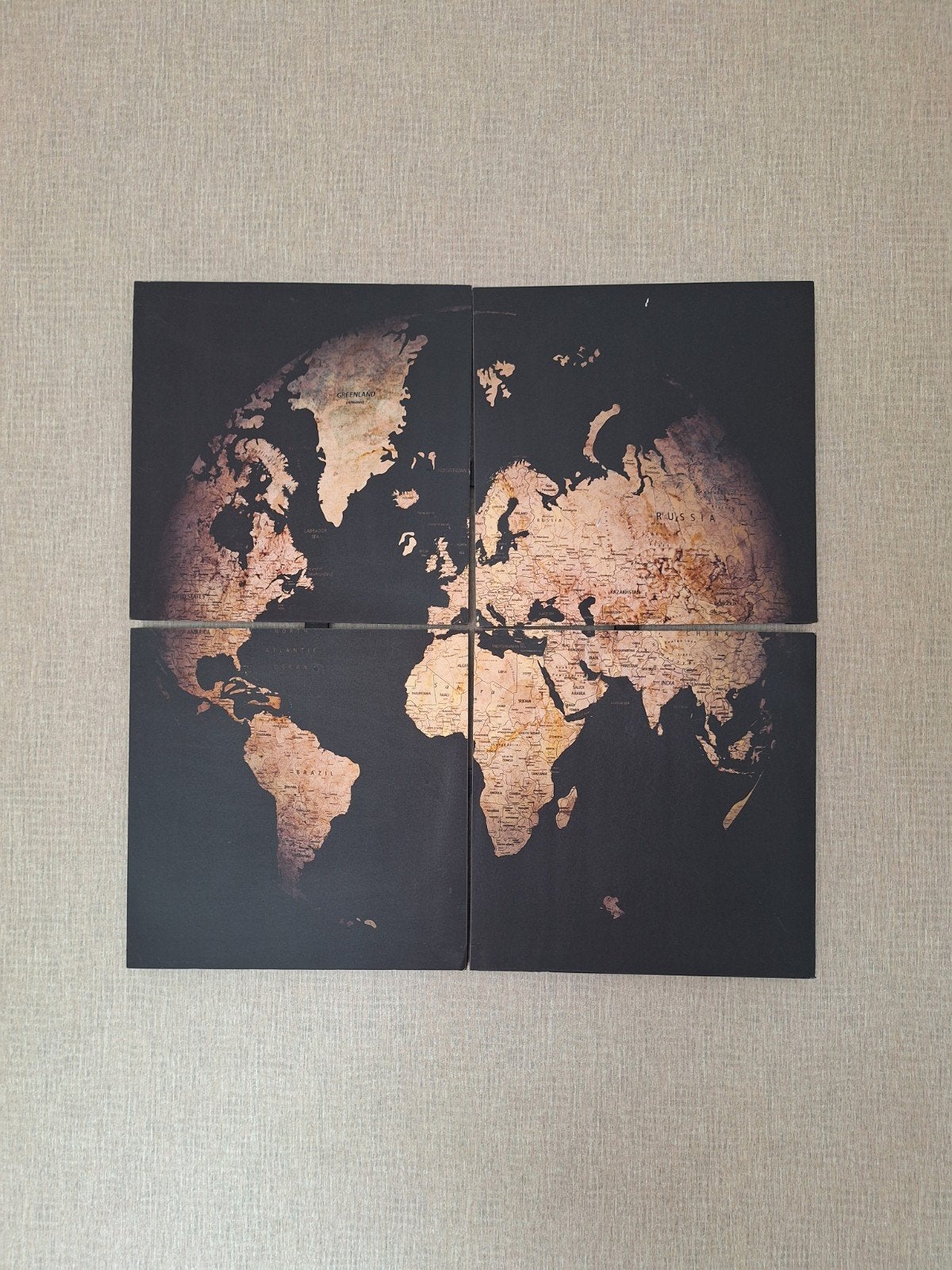 wereldkaart op hout, Ophalen