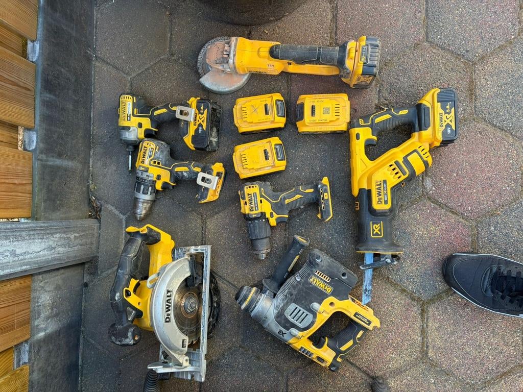 Diverse DeWalt gereedschappen en accu's, Ophalen of Verzenden, Gebruikt