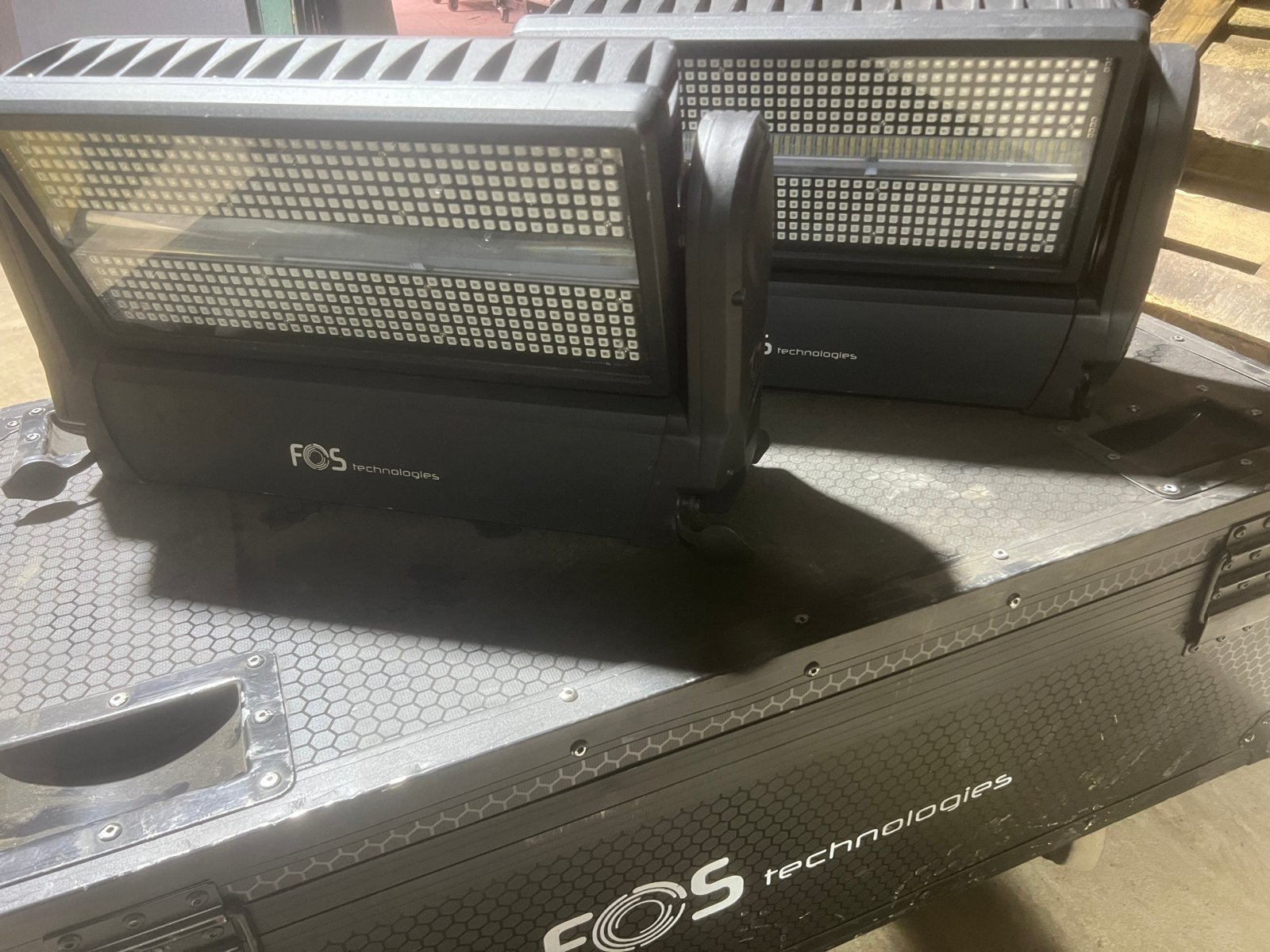 FOS CYCLONE PRO D2 LED Stroboscoop / Blinder, Ophalen of Verzenden, Zo goed als nieuw, Licht, Kleur