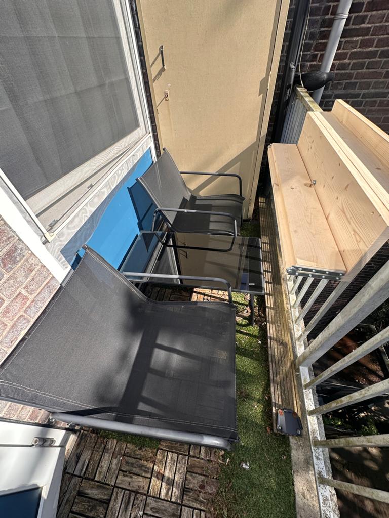 Tuinset met 3 stoelen en glazen tafeltje, Tuin en Terras, Tuinsets en Loungesets, Ophalen, Gebruikt, 3 zitplaatsen, Stoel