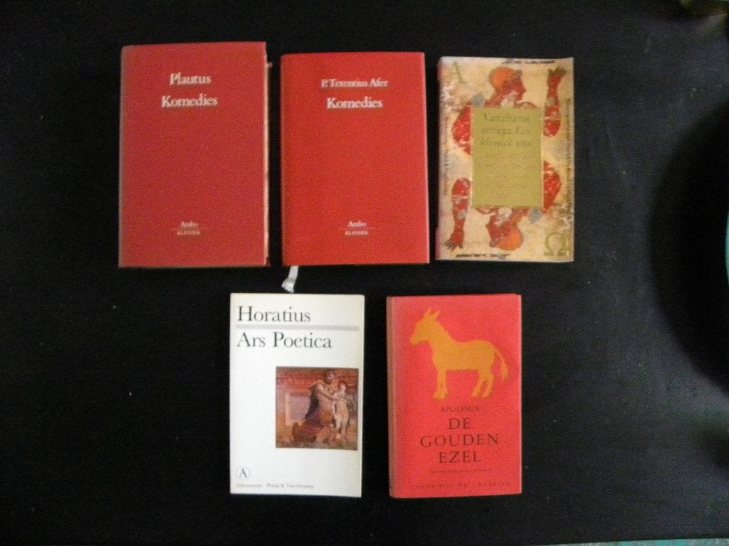 Klassieke literatuur 25 titels (3 voor de prijs van 2), Ophalen of Verzenden, Zo goed als nieuw