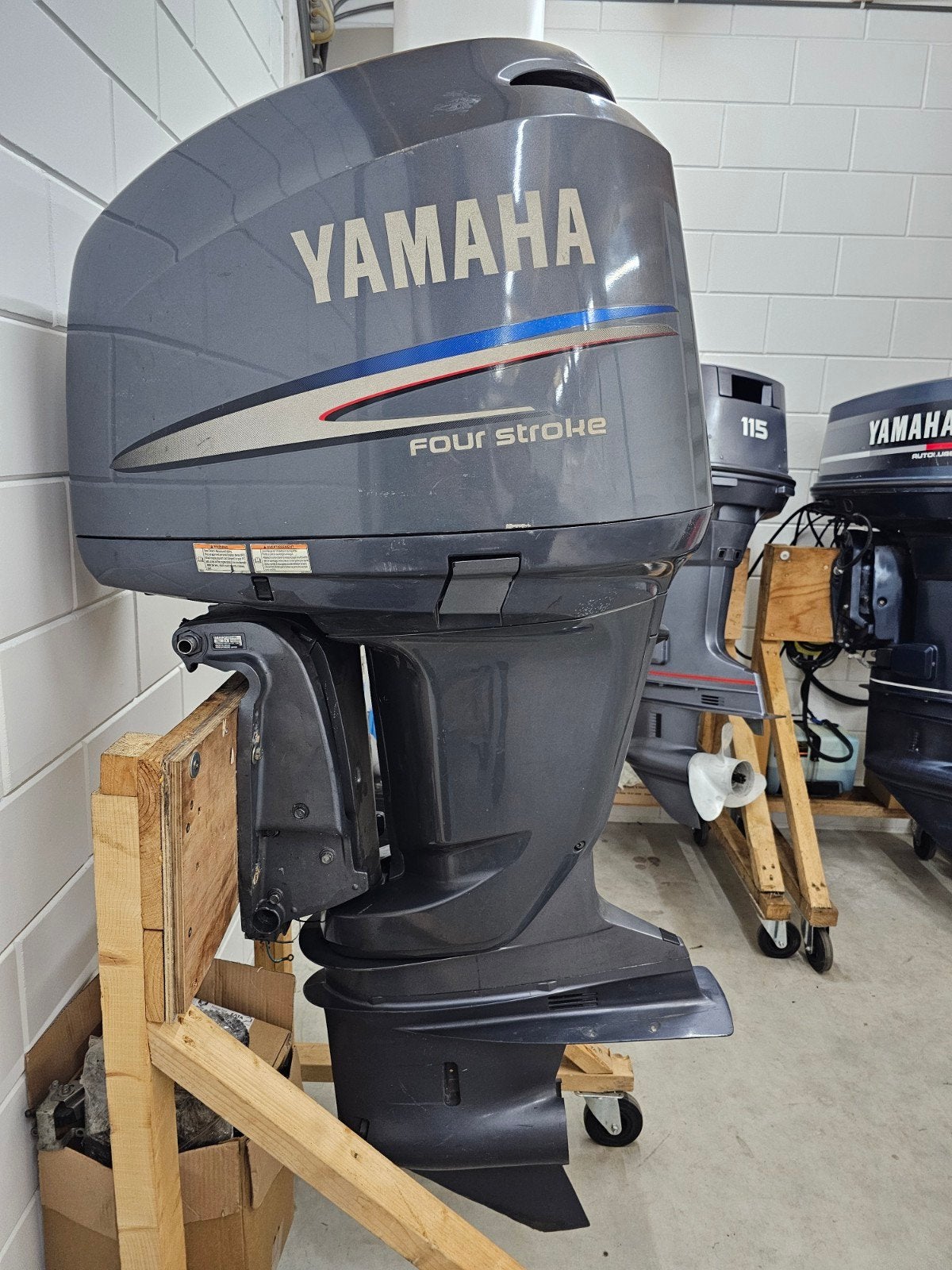Yamaha F200 F225 F250 4 takt loop of sloop, Ophalen of Verzenden, Benzine, 30 pk of meer, Elektrische start