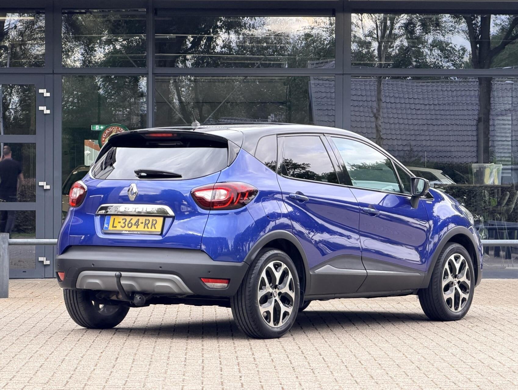 Foto 2 van Renault Captur 1.3 TCe Version S | Stoelverwarming | Trekhaa