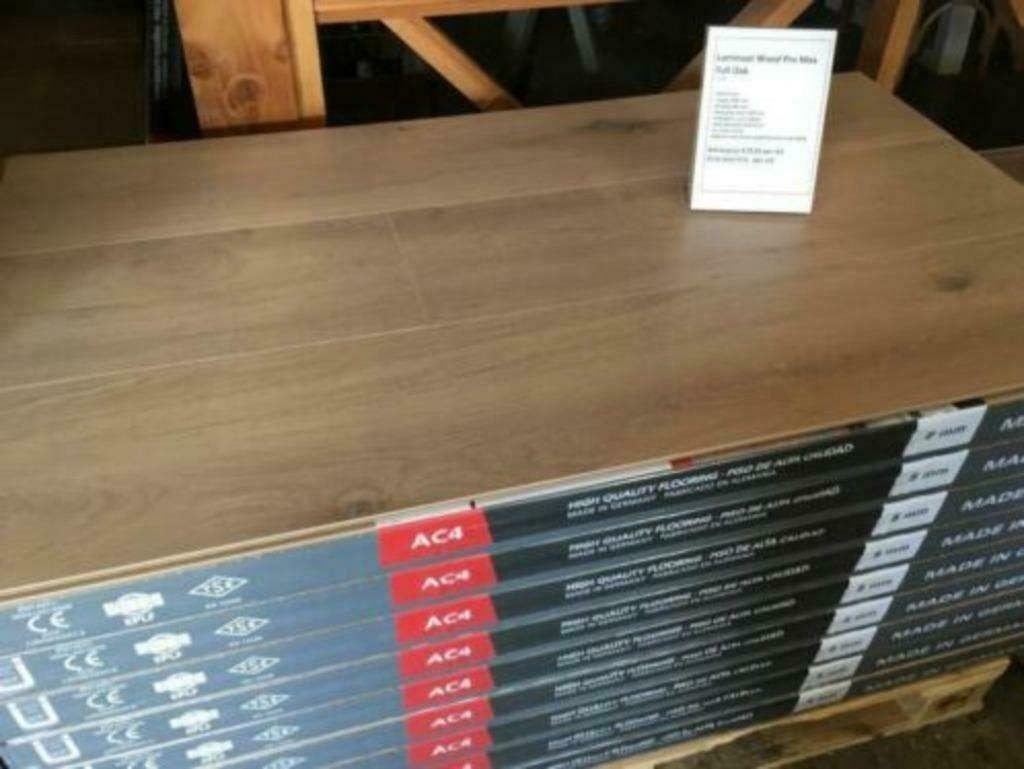 Vol eiken Max laminaat 8mm , Wood Pro ,Bullinga Parket 00112, Ophalen of Verzenden, Nieuw, 75 m² of meer, Laminaat
