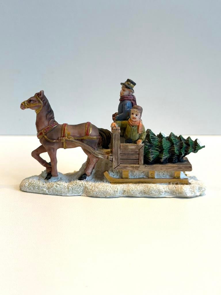 Christmas Village - Bringing Home The Tree, Diversen, Kerst, Verzenden