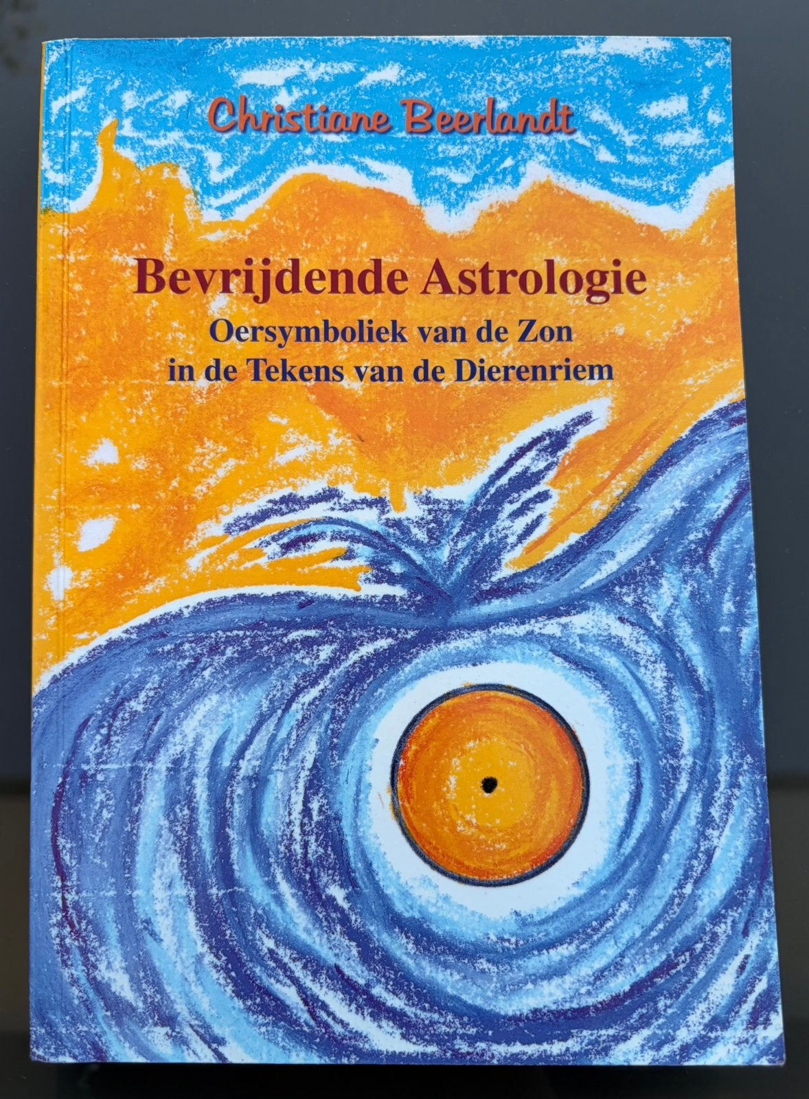 Christiane Beerlandt - Bevrijdende astrologie, Boeken, Esoterie en Spiritualiteit, Gelezen, Achtergrond en Informatie, Christiane Beerlandt