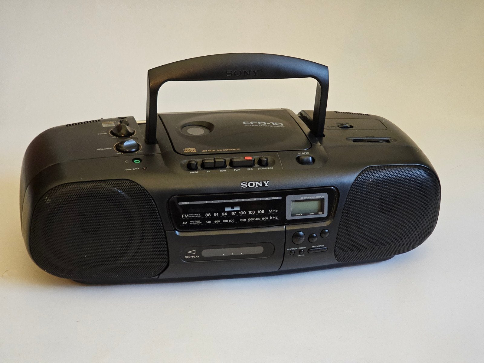 Vintage Sony CFD-10 Boombox – CD Radio Cassette, Draagbaar, Ophalen of Verzenden, Sony, Tuner of Radio