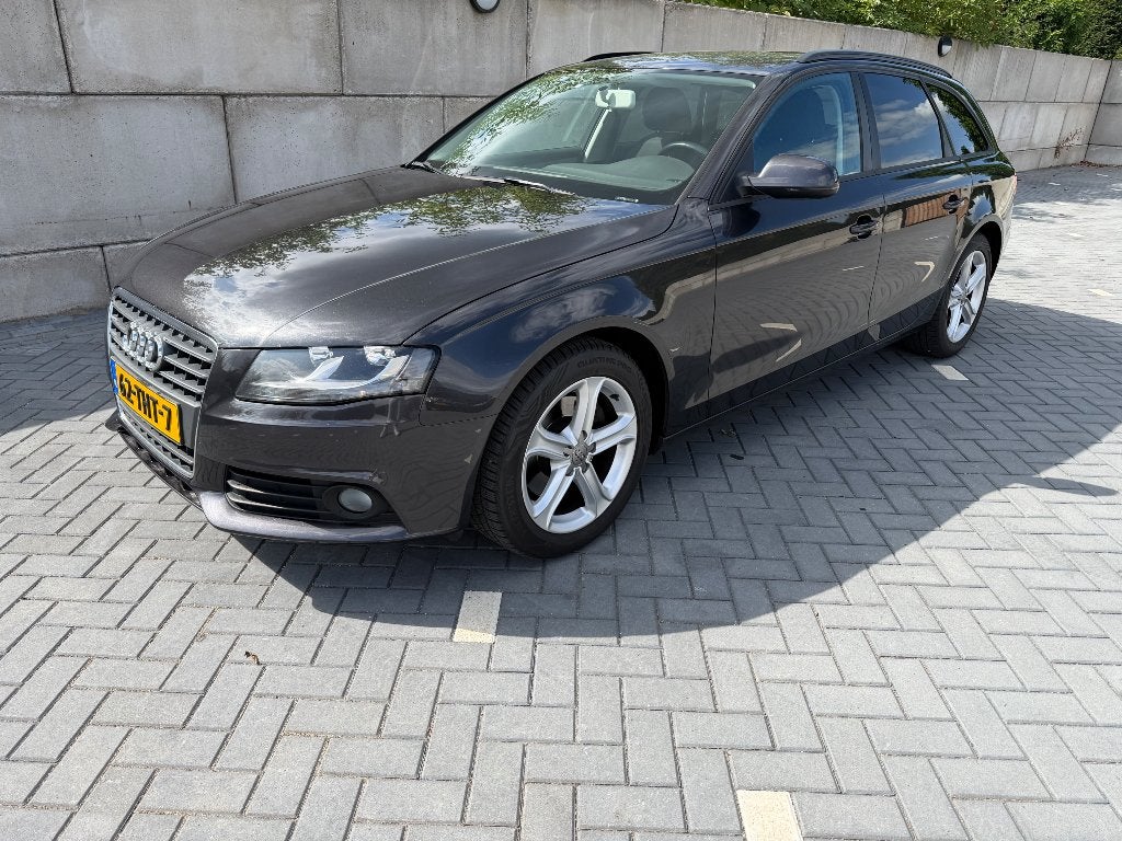 Audi A4 1.8 Tfsi 88KW Avant Multitronic 2012 Grijs, Auto's, Audi, Zwart, 4 cilinders, A4, Zwart