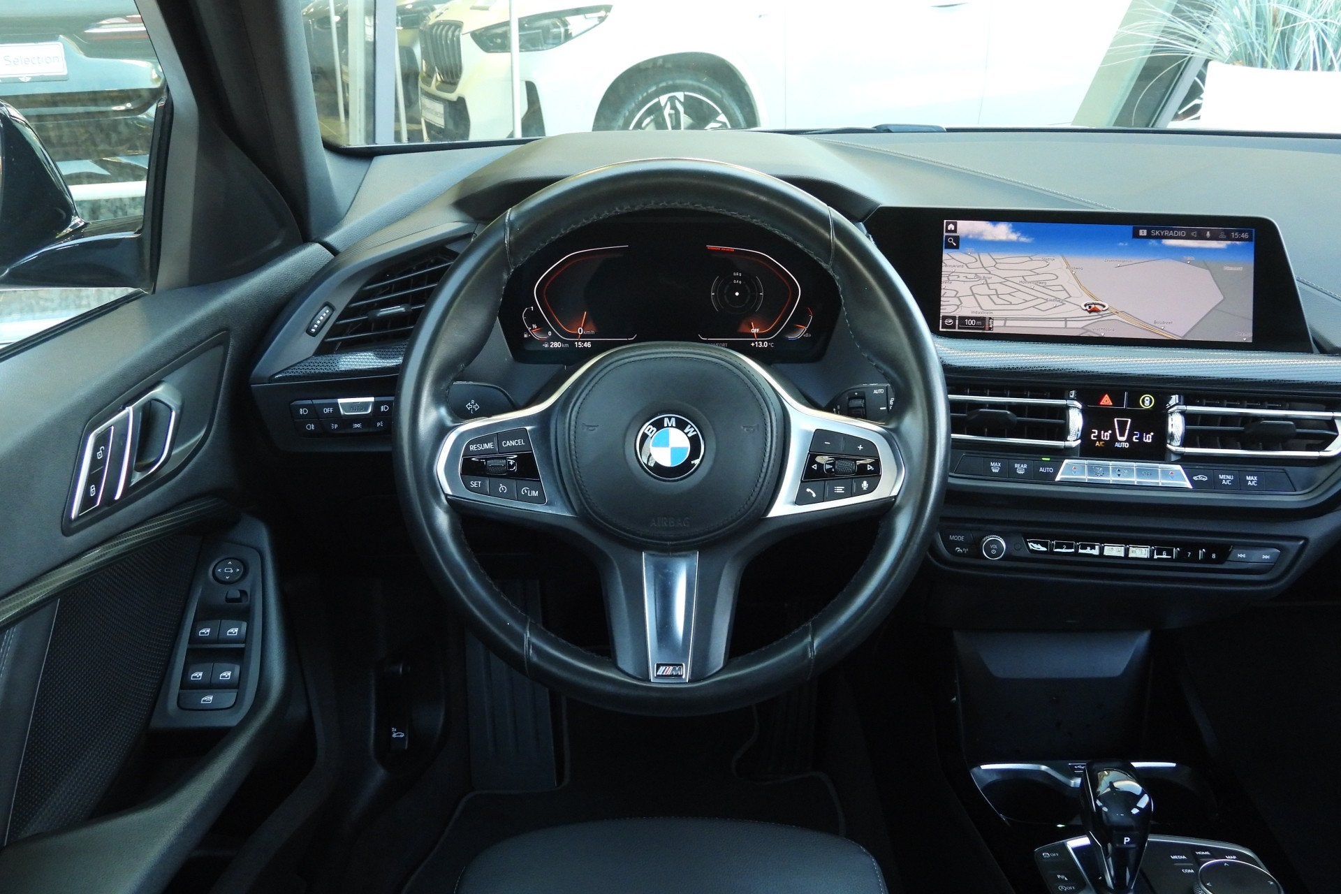 BMW 1 Serie 118i Executive Edition Automaat Sport Line / Spo, Auto's, Gebruikt, Met garantie (alle), Zwart, Bedrijf