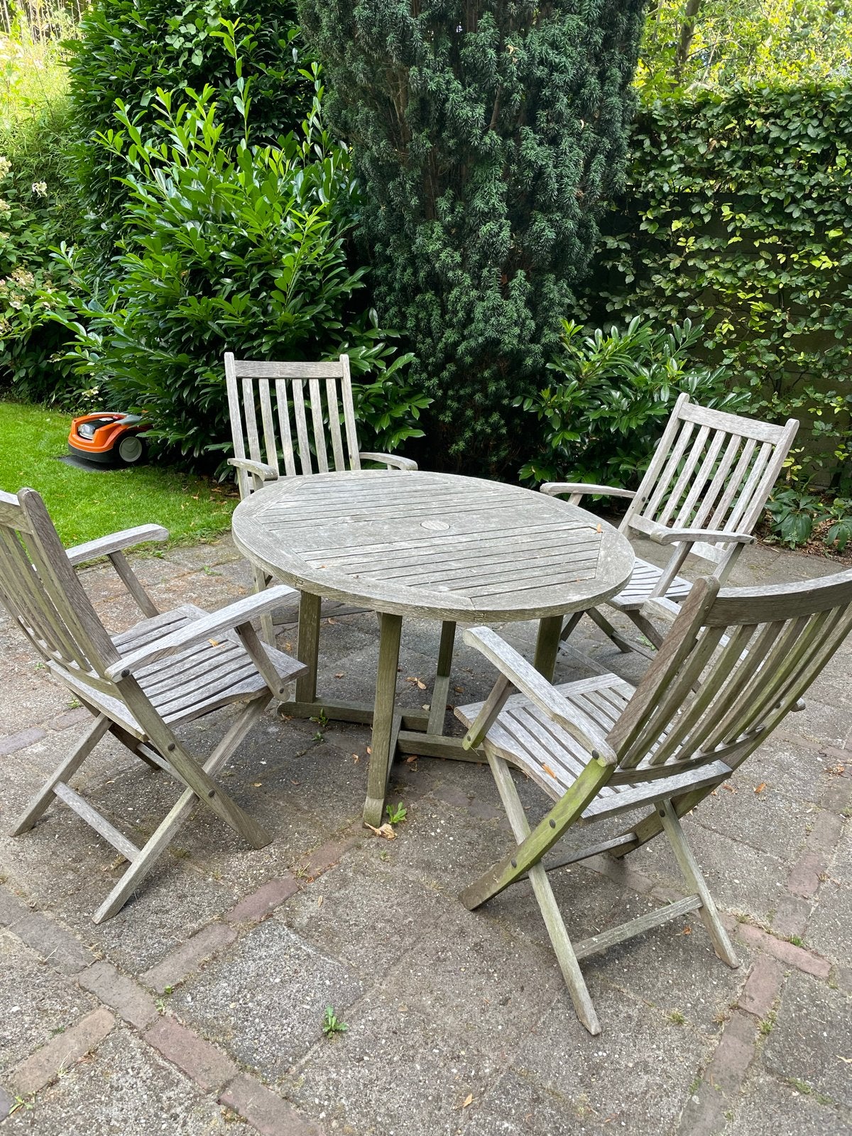 Barlow Tyrie Teakhouten Eettafel met 4 Stoelen, Ophalen, 4 zitplaatsen, Gebruikt, Eettafel