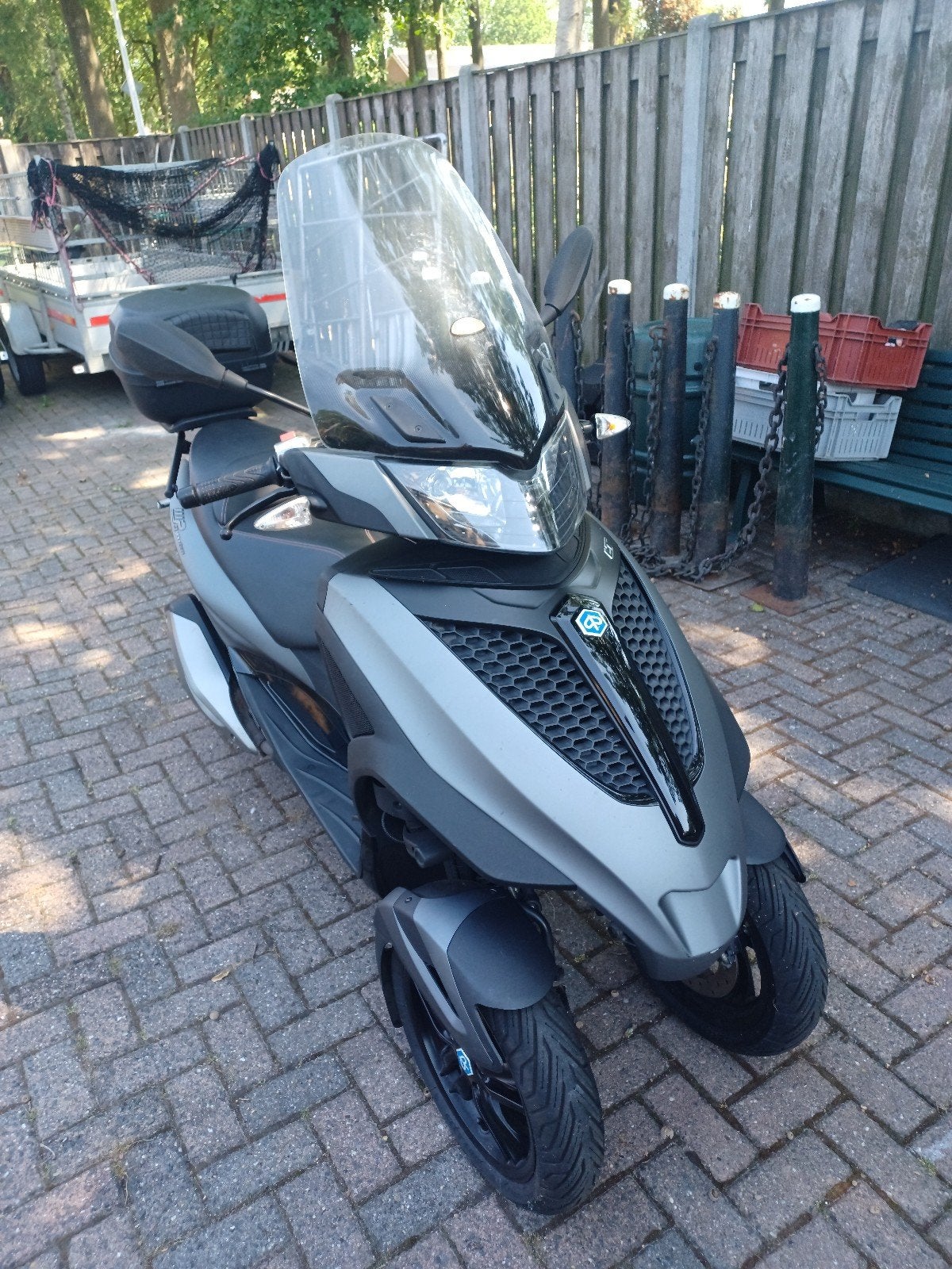 Piaggio MP3 Yourban 300 motorscooter, Fietsen en Brommers, Scooters | Piaggio, Ophalen, Zo goed als nieuw, Benzine, Overige modellen