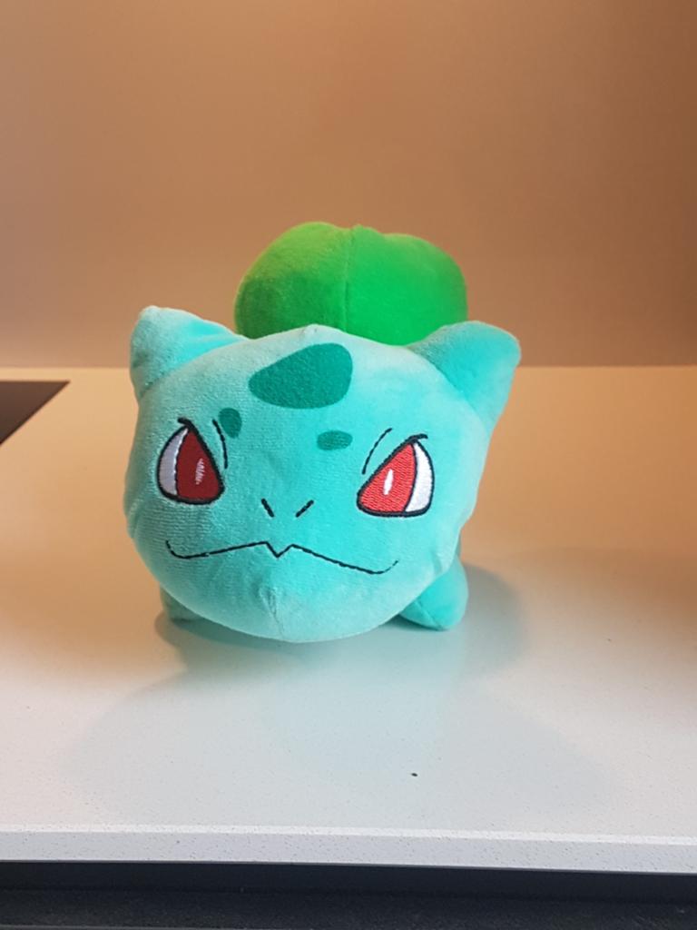 Bulbasaur Pokemon knuffel, Ophalen of Verzenden, Zo goed als nieuw, Overige typen