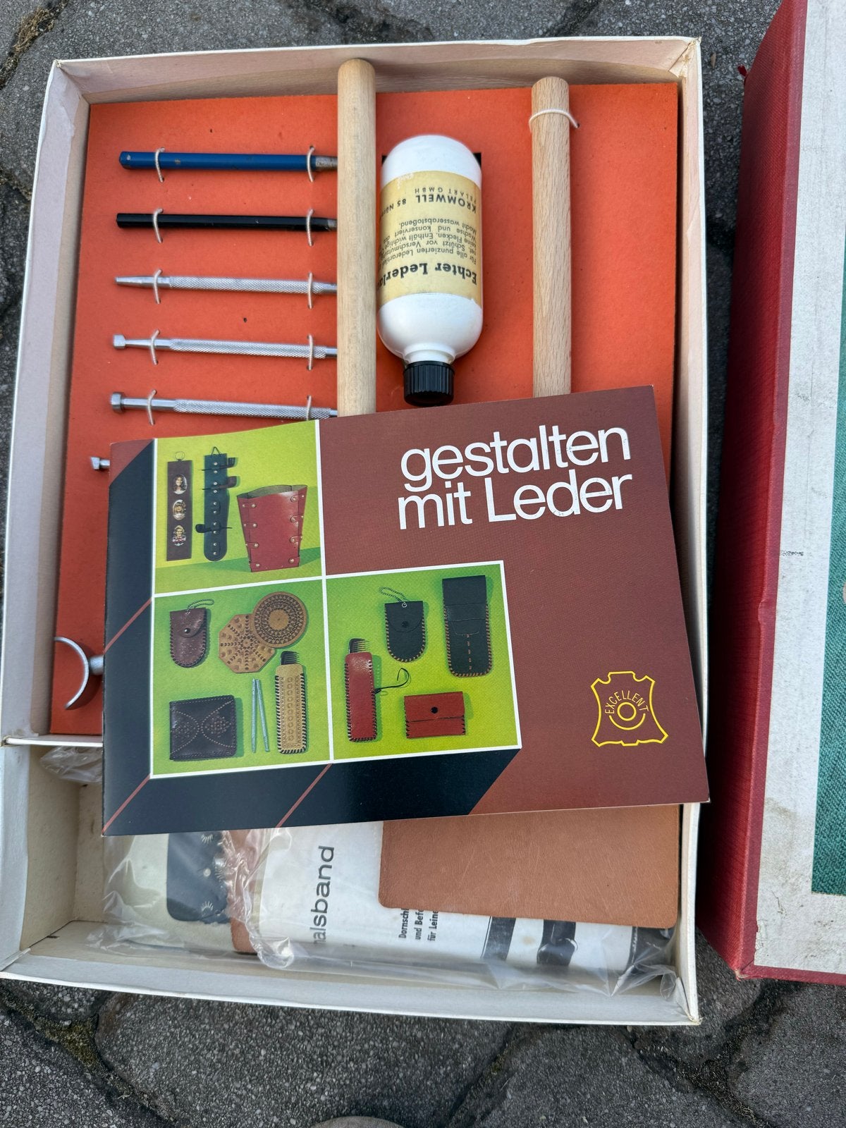 Vintage Leerbewerkingsset - Handgeprägt Leder, Ophalen, Gebruikt, Meerkleurig, Overige merken