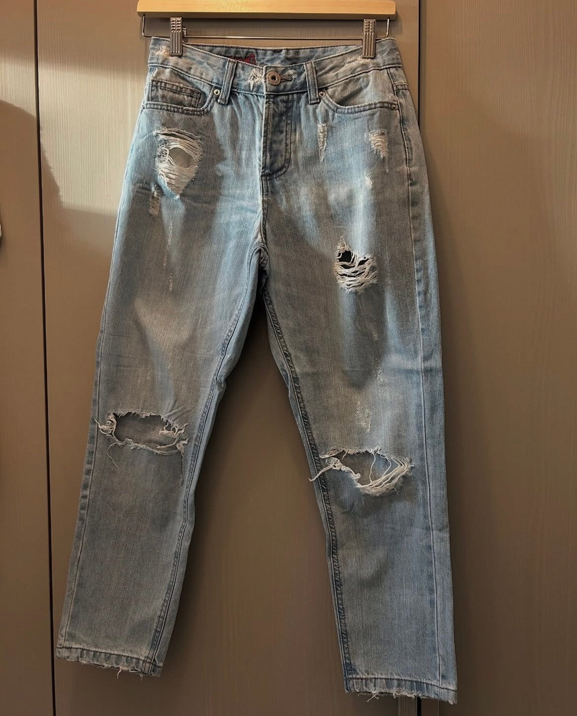 Ripped jeans New Yorker maat XS, Ophalen of Verzenden, Zo goed als nieuw, Blauw, W27 (confectie 34) of kleiner