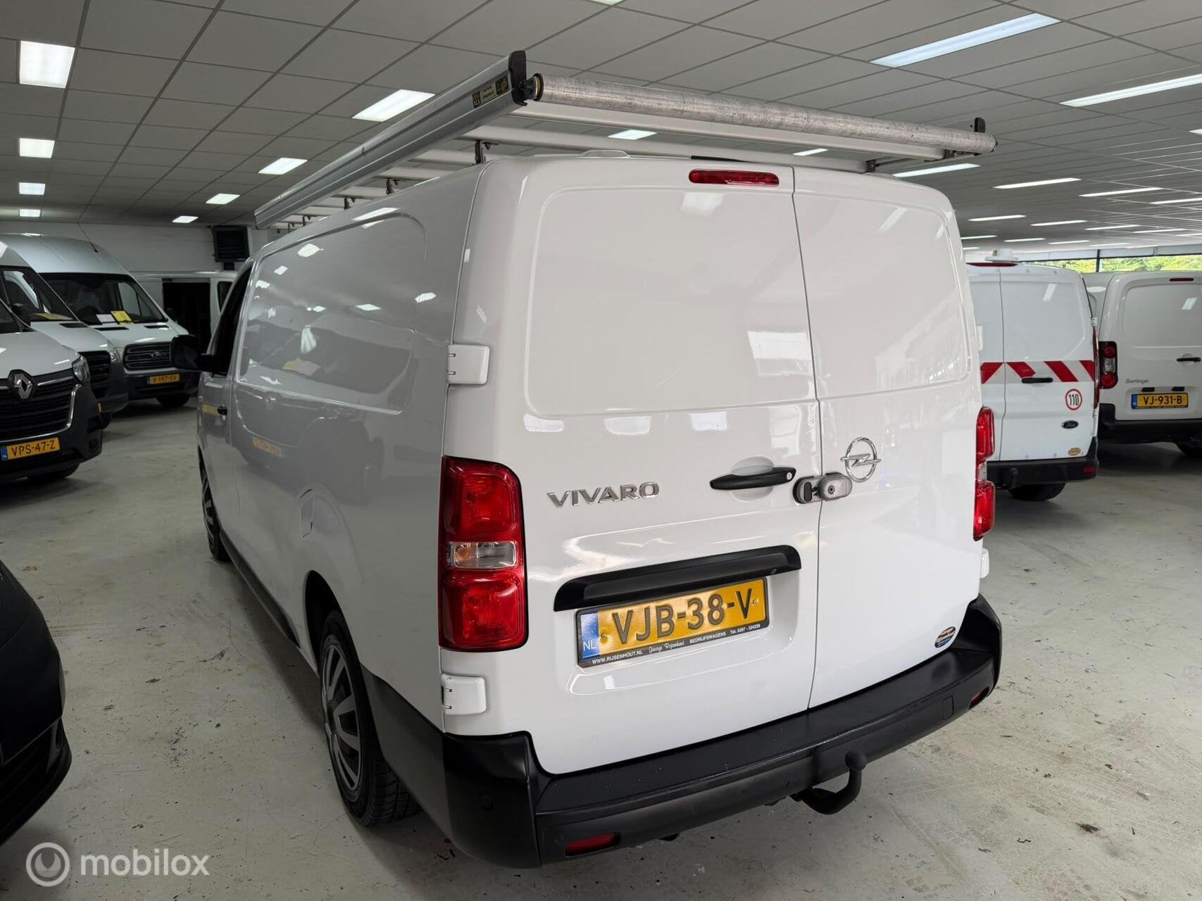 Opel Vivaro bestel 2.0 CDTI L2 H1 met 120.000 km, Auto's, 1660 kg, Gebruikt, Euro 6, 4 cilinders