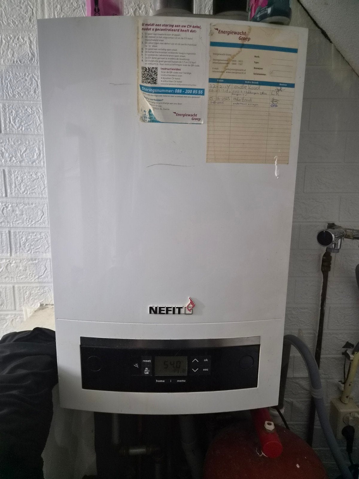 Nefit Trendline HRC30/CW5  met radiatoren en leidingw, Ophalen, 30 tot 80 cm, Hoog rendement (Hr), Cv-ketel of Combi-ketel