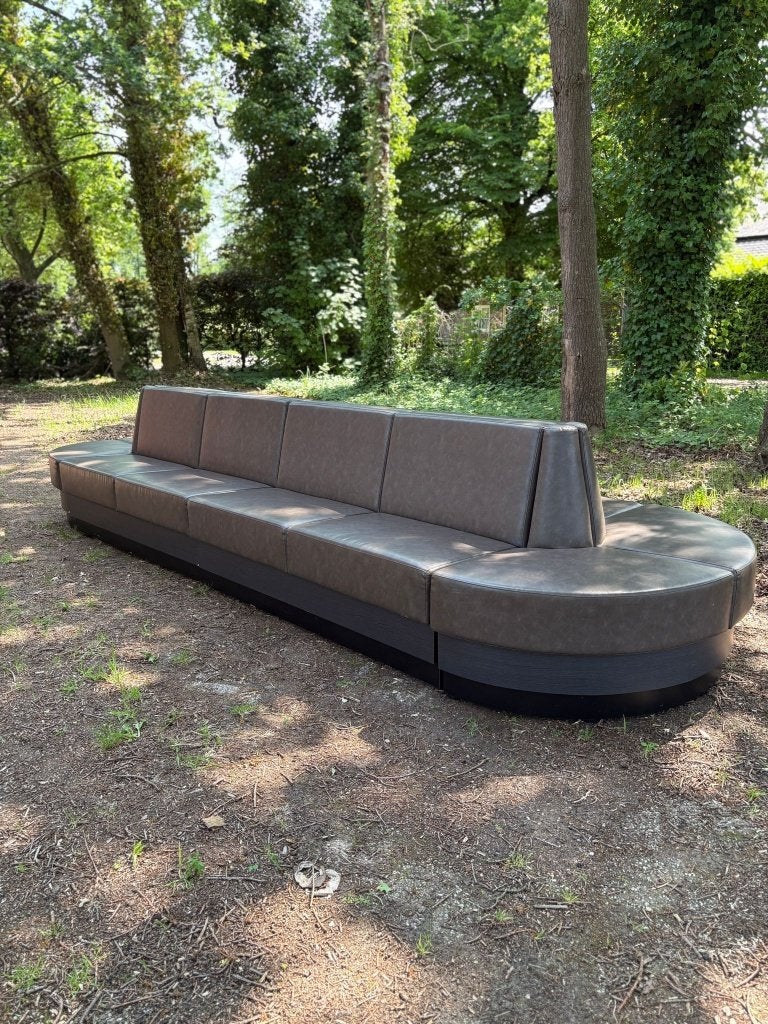 Loungebank, Huis en Inrichting, Banken | Bankstellen, Ophalen, Gebruikt, G.vanrosmalen@hahebo.nl, 300 cm of meer