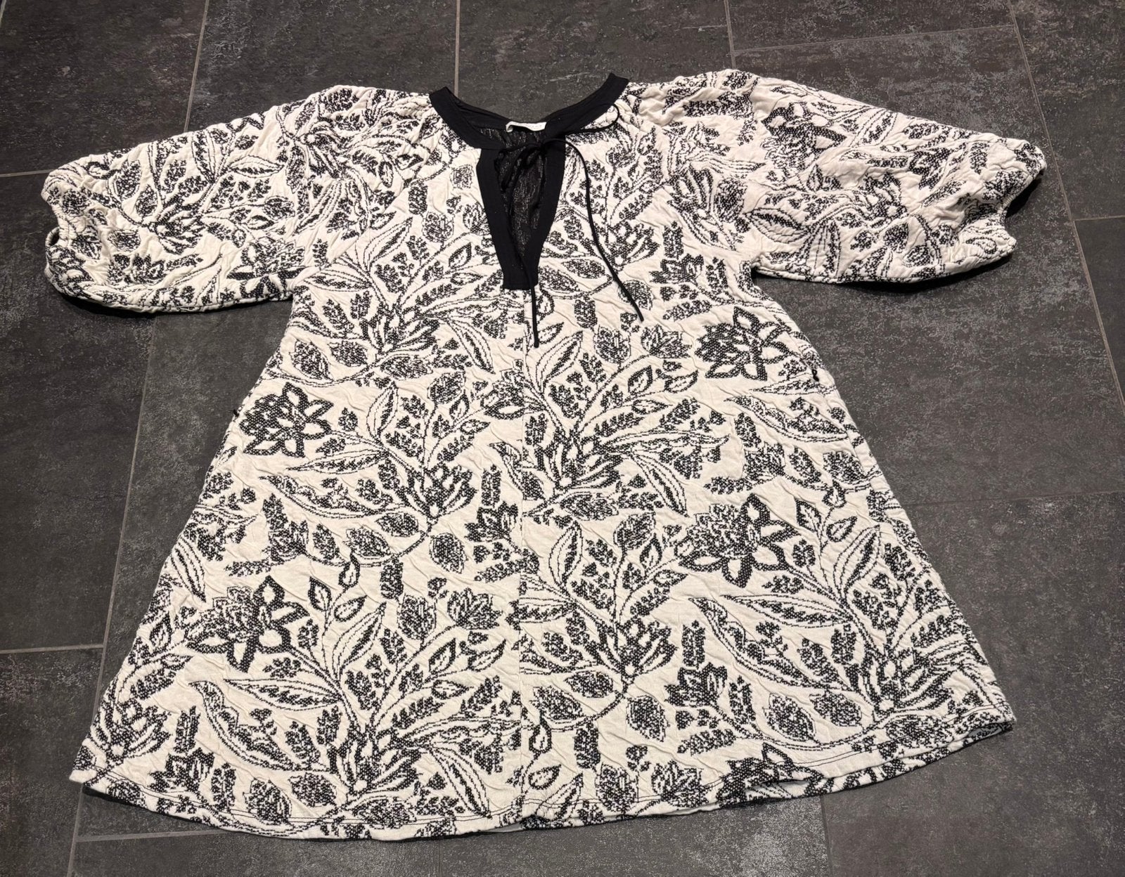 Zara jurk maat m, Maat 38/40 (M), Mi, Zo goed als nieuw, Mi