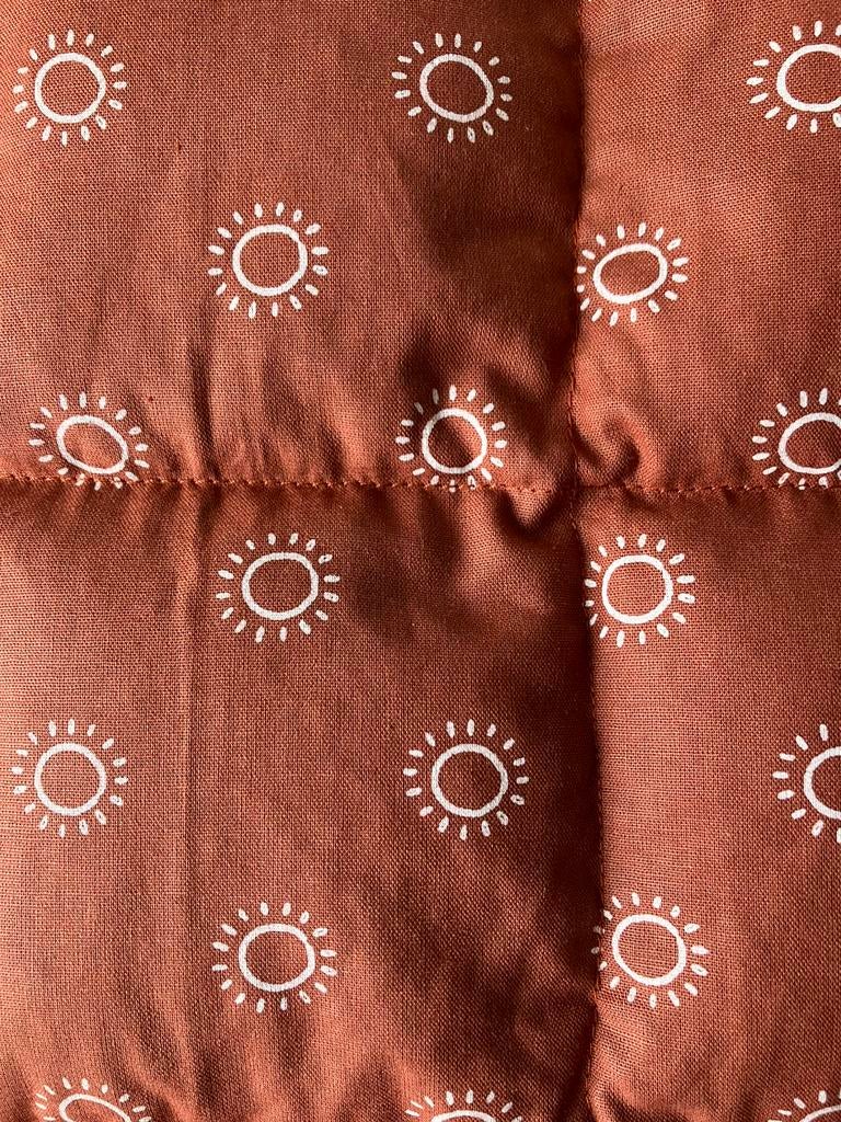 Heerlijk warm! Warmtekussen,kruik. Kleur terra met zonnetjes, Ophalen, Nieuw, Overige kleuren, Rechthoekig