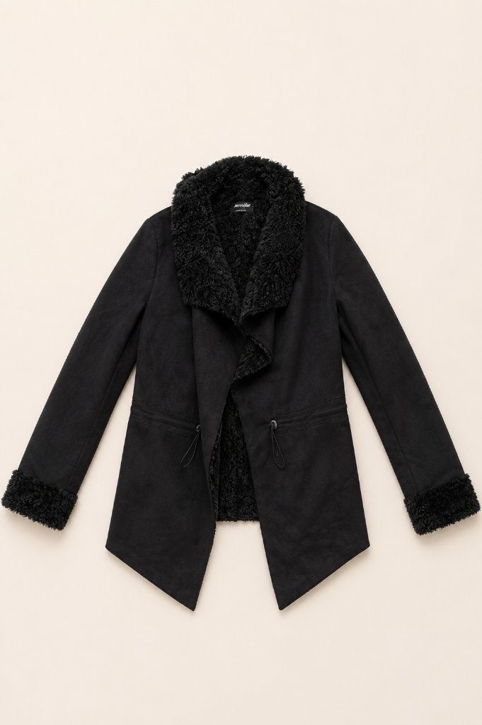 Jennyfer Zwarte Suède Look Jas met Bontvoering Maat S, Kleding | Dames, Zwart, Ophalen of Verzenden, Zo goed als nieuw, Jennyfer