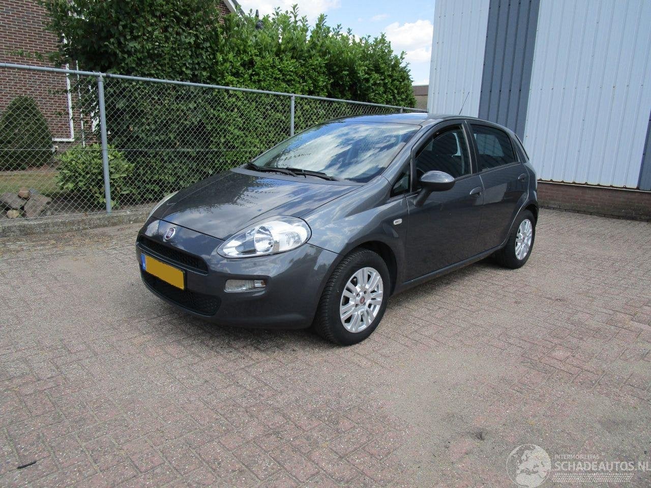 Fiat Punto 1.2 Airco Radio/CD 5-Drs (bj 2013), Auto diversen, Schadeauto's, Webaccessibility@stellantis.com, Overige carrosserieën