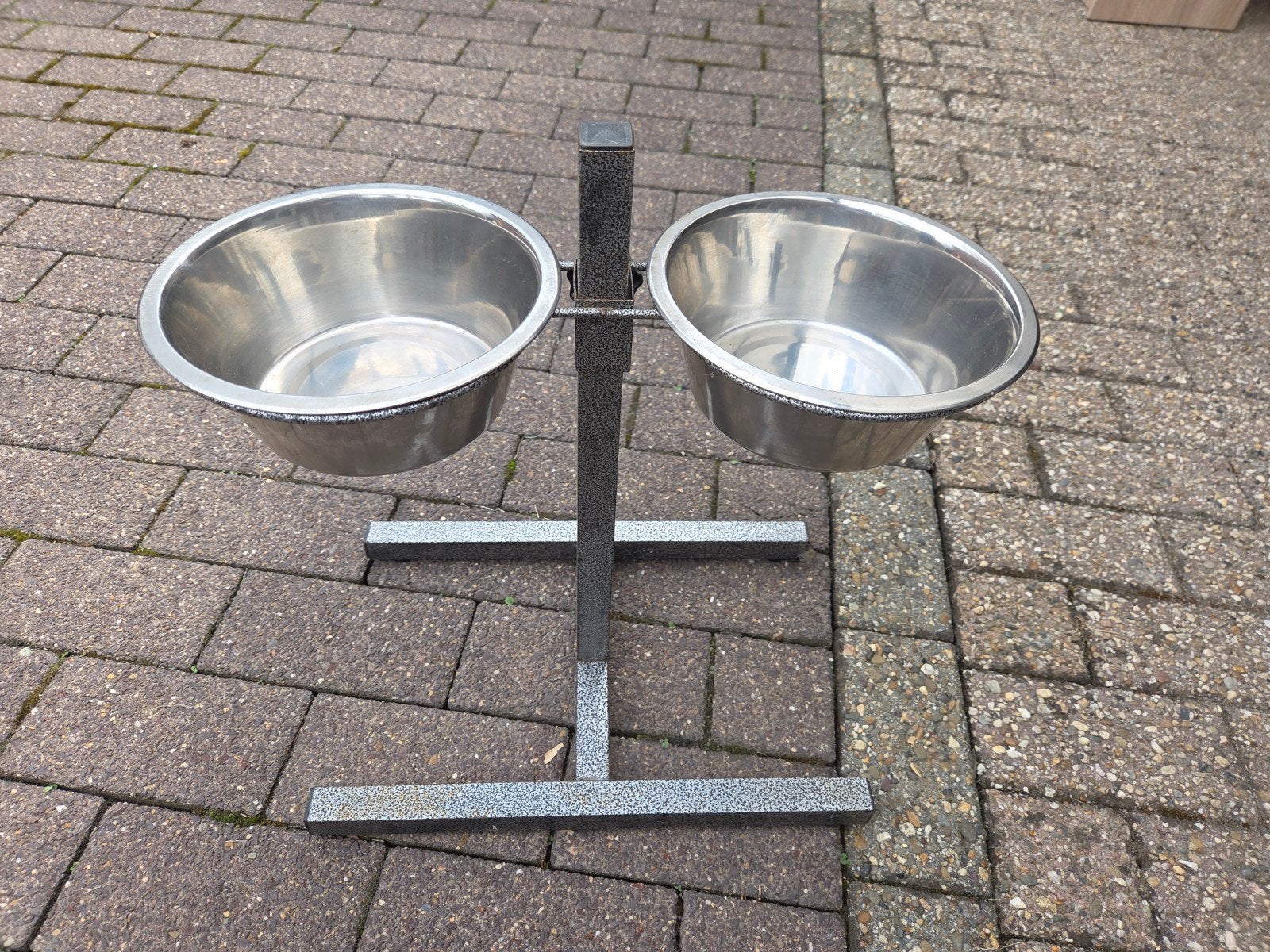 voerbakken hond, Ophalen