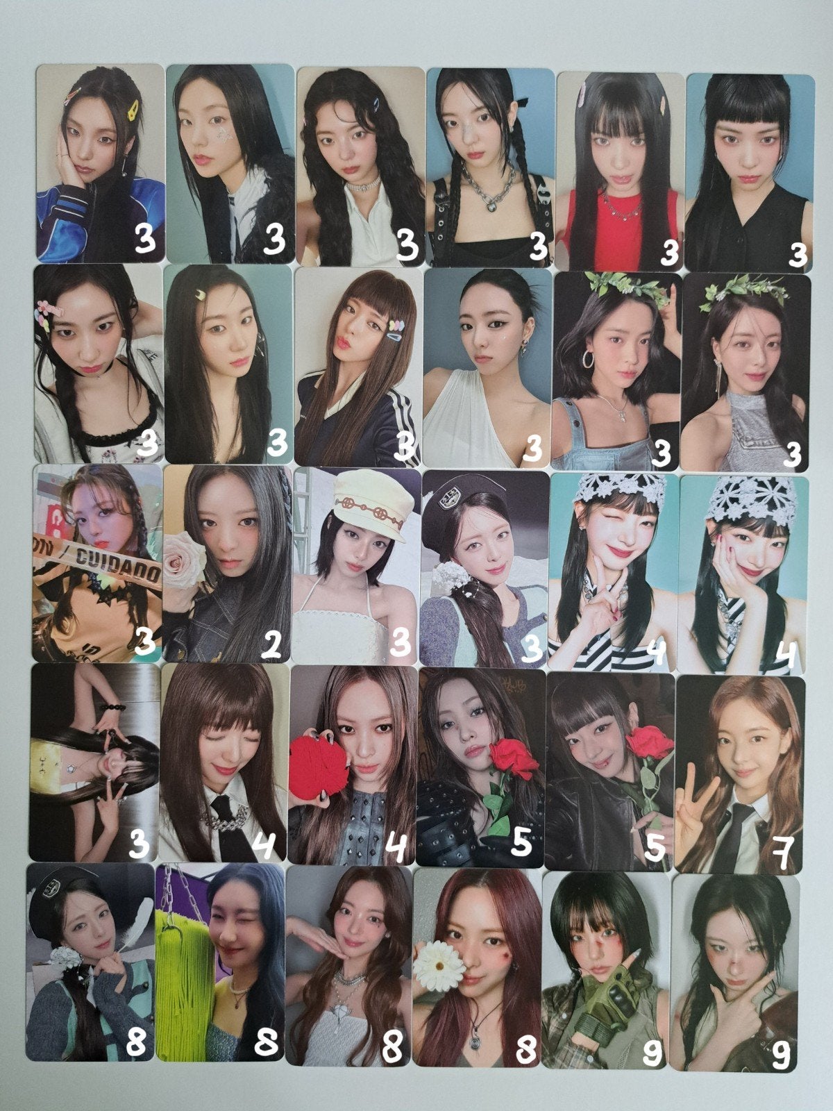 Itzy photocards, Ophalen of Verzenden, Zo goed als nieuw, Foto of Kaart