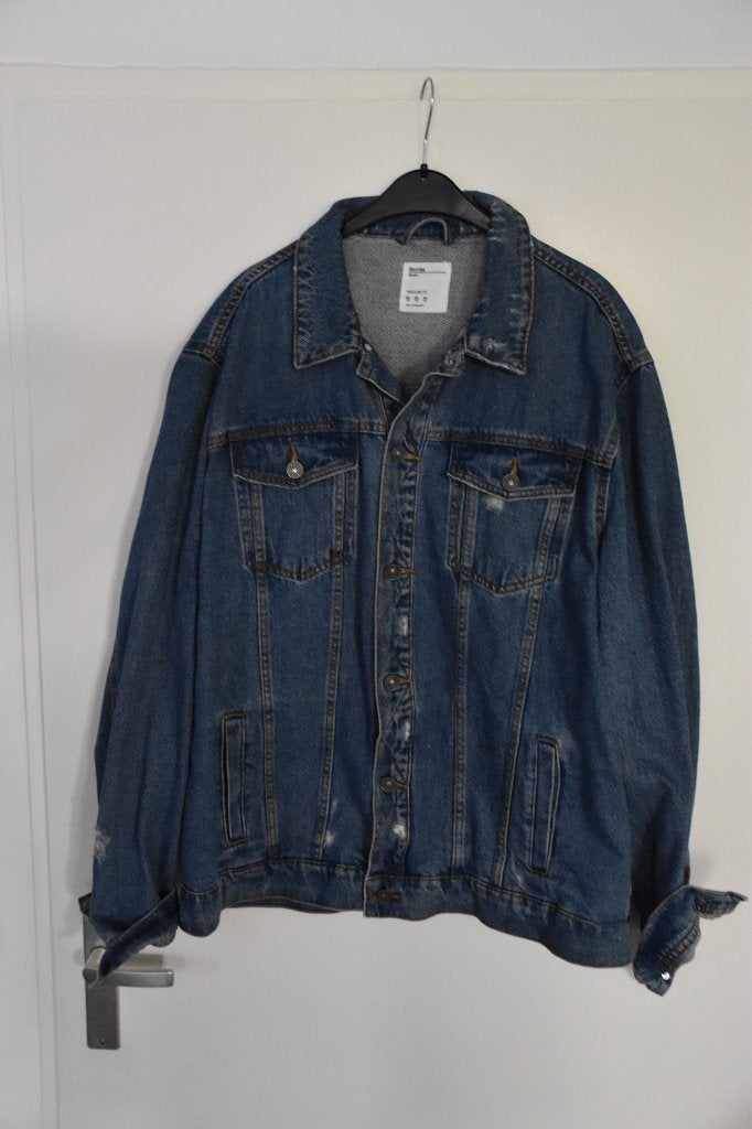 superleuk nieuw spijkerjack maat 44 Bershka, Blauw, Maat 42/44 (L), Nieuw, Bershka