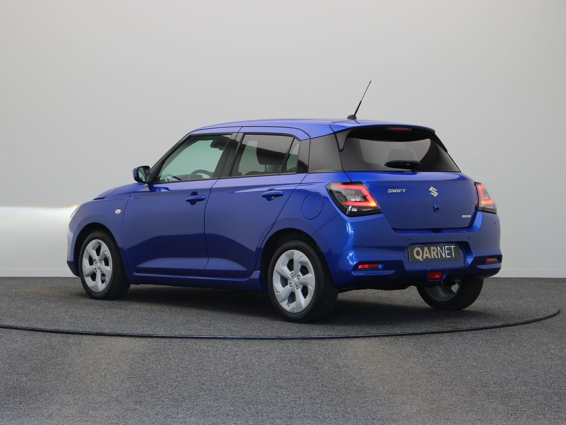 Suzuki Swift 1.2 Comfort Smart Hybrid | Stoelverwarming | Ac, Voorwielaandrijving, Dealer onderhouden, Stof, Gebruikt