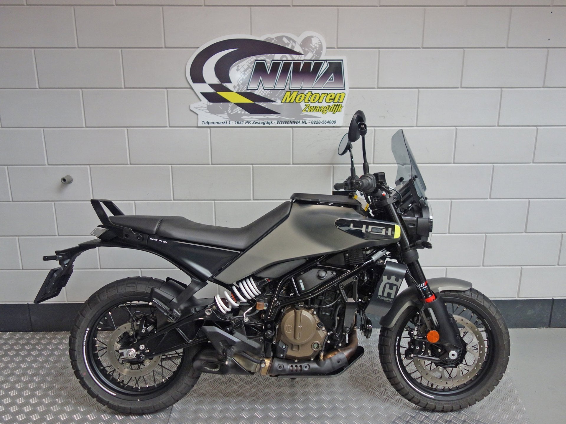 Husqvarna Svartpilen 401, 399 cc, ABS, Handgeschakeld, 12 t/m 35 kW