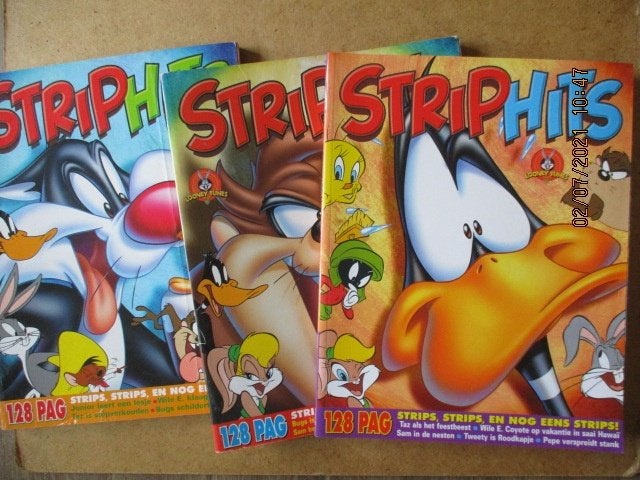 adv4898 striphits - looney tunes, Eén stripboek, Ophalen, Gelezen