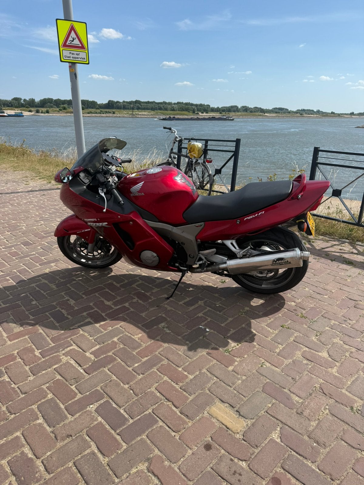 Honda CBR1100XX Super Blackbird 2001, Motoren, Motoren | Honda, Occasion, 4 cilinders, Motorrijbewijs A, Meer dan 35 kW