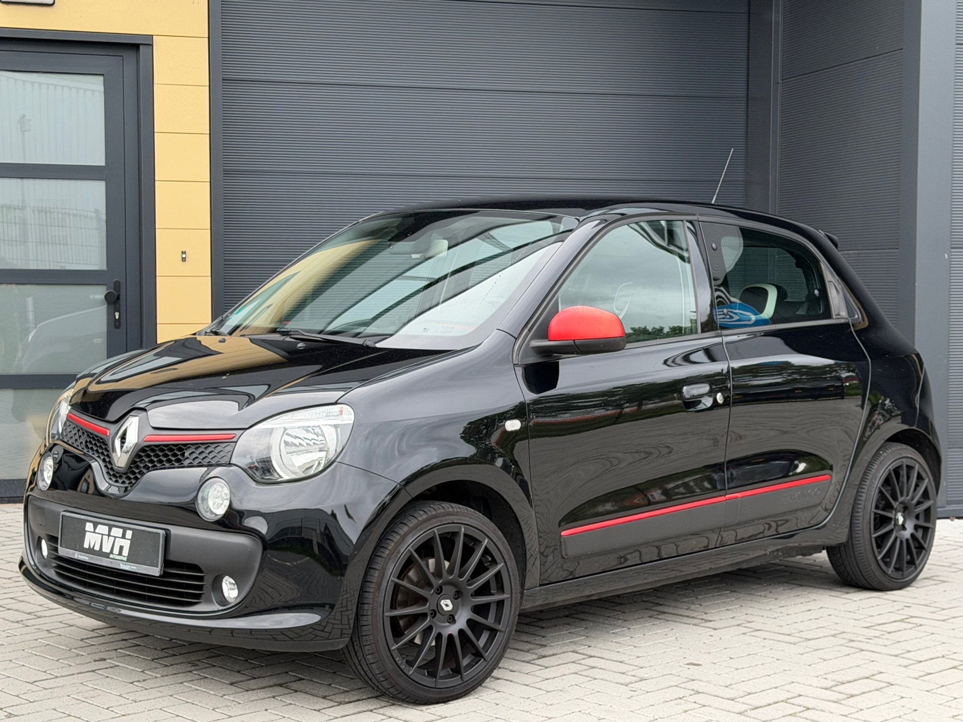Renault Twingo 0.9 TCe Dynamique - Climate - Lane Assist - S, Auto's, Gebruikt, 918 kg, 4 stoelen, Leder en Stof
