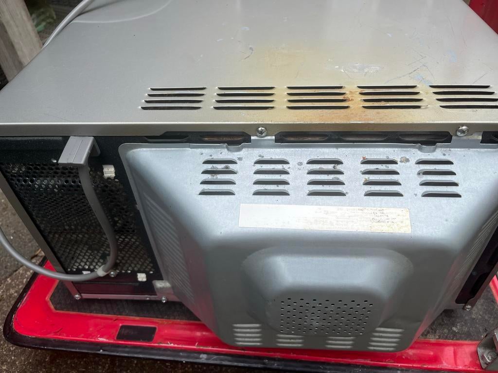 Combimagnetron met grillfunctie - Gebruikt, Combimagnetron, Gebruikt, Grill, Ophalen of Verzenden