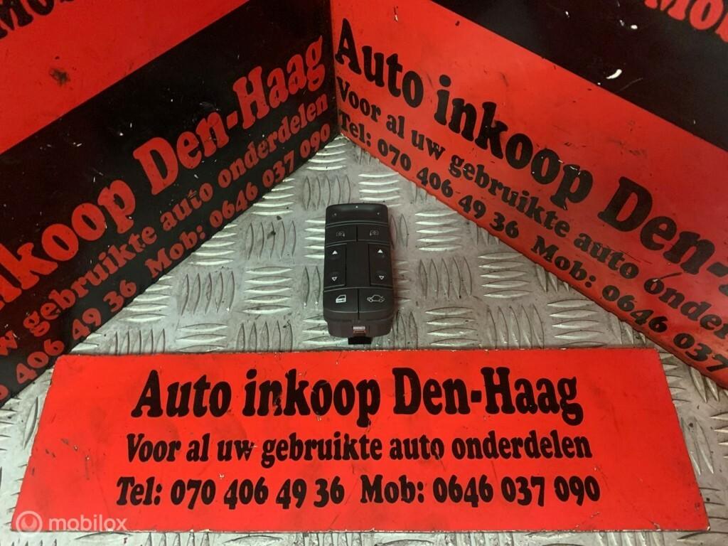 Opel Vectra C ('02-'09) Elec.Raamschakelaar Links 09185952, Gebruikt, Ophalen of Verzenden