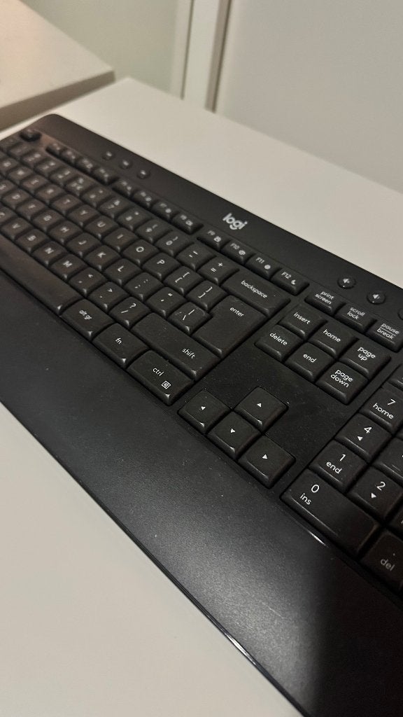 Logitech draadloos toetsenbord en muis, Computers en Software, Toetsenborden, Ophalen, Gebruikt, Logitech, Qwerty