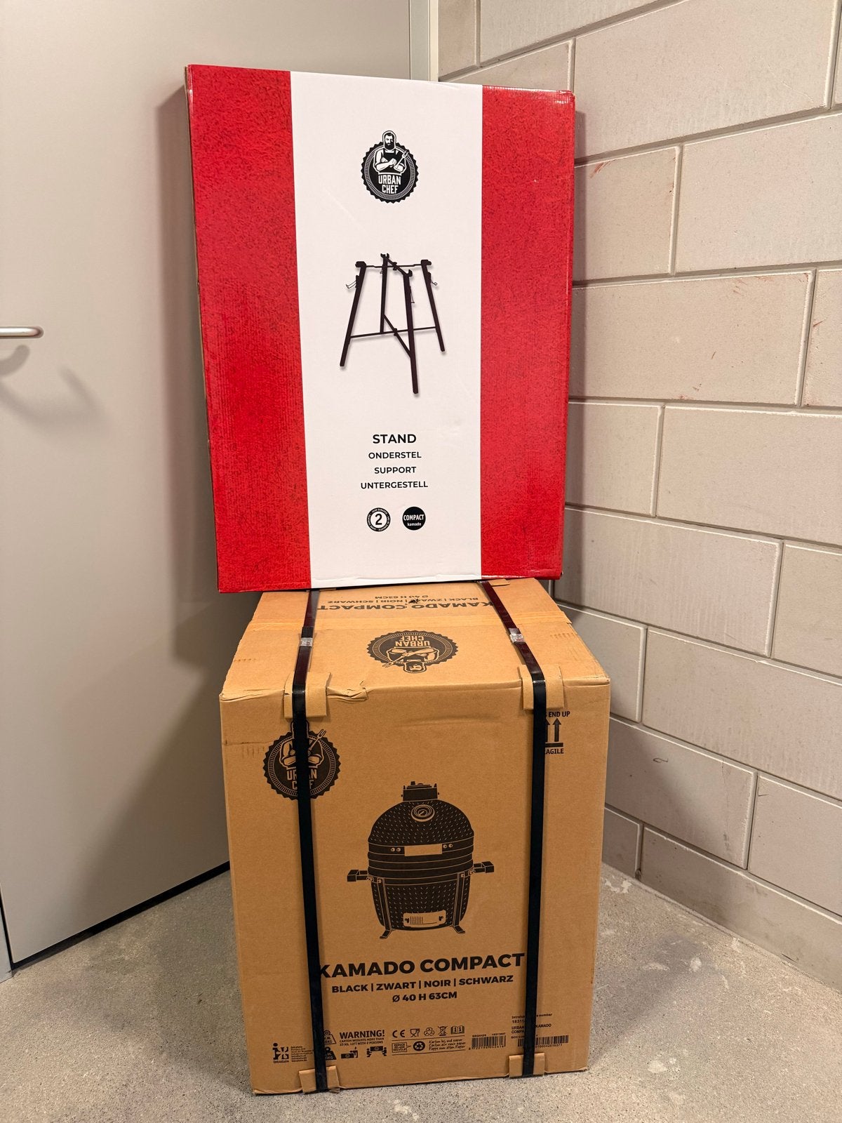 Urban Chef Kamado Compact BBQ met Onderstel - Nieuw!, Tuin en Terras, Ophalen, Nieuw, Met accessoires