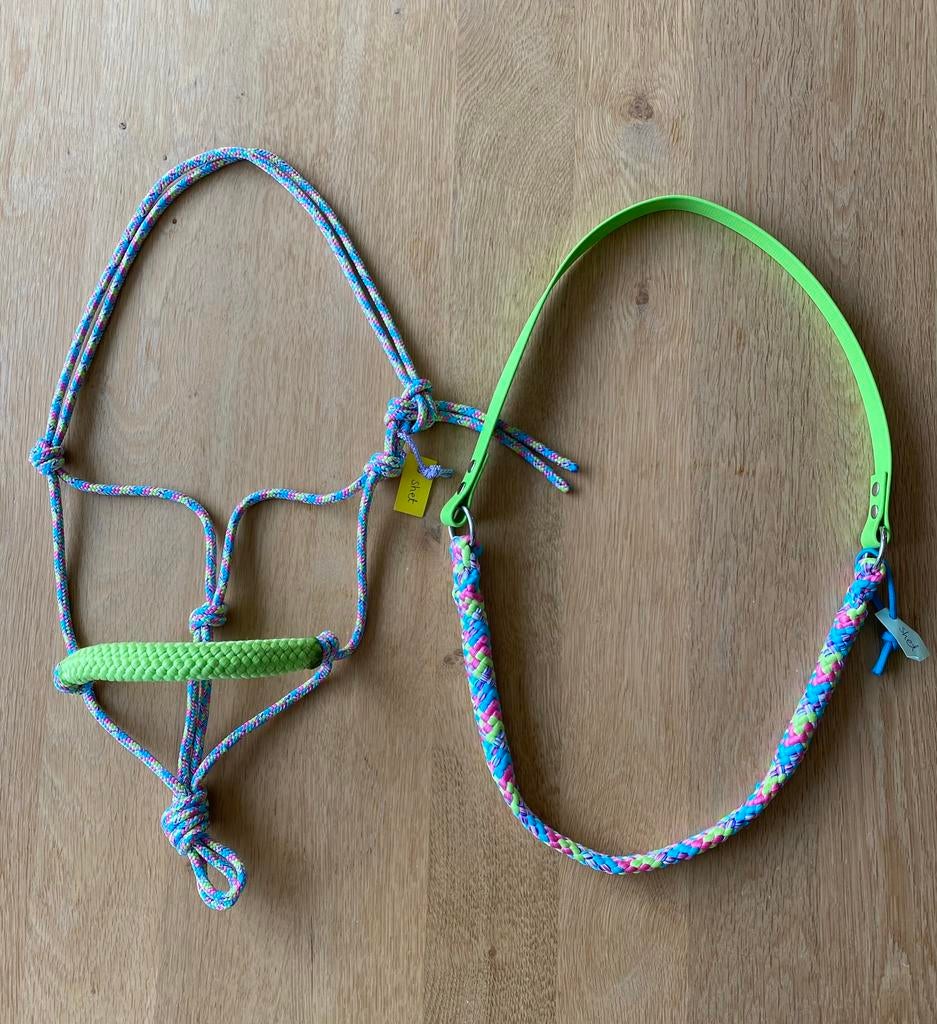 Nieuw: SHET touwhalster + neckrope hawaiimix + limegroen, Ophalen of Verzenden, Nieuw