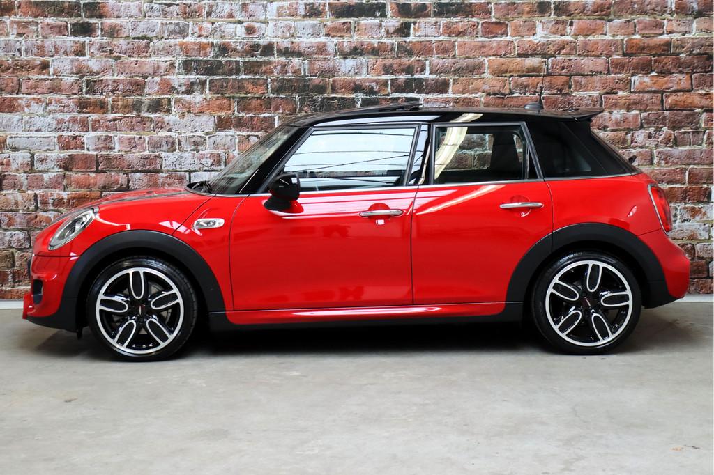 MINI Hatchback Cooper S Business Automaat 5 deurs / Navigati, Auto's, Mini, 1998 cc, Gebruikt, Bedrijf, Cooper S
