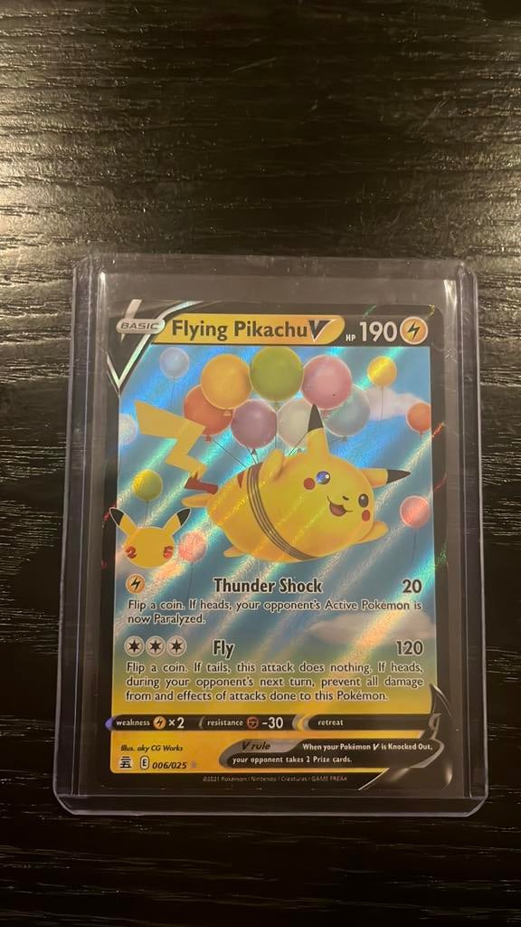 Flying pikachu pokemon, Ophalen of Verzenden, Zo goed als nieuw