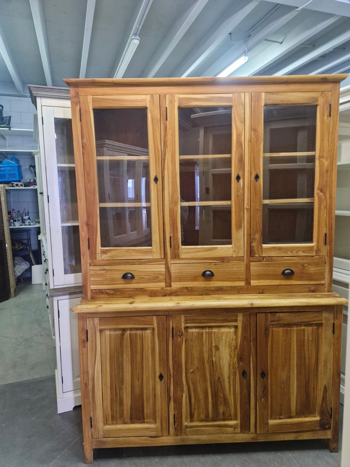 Een mooie houten buffetkast, Ophalen, Gebruikt, -, 200 cm of meer