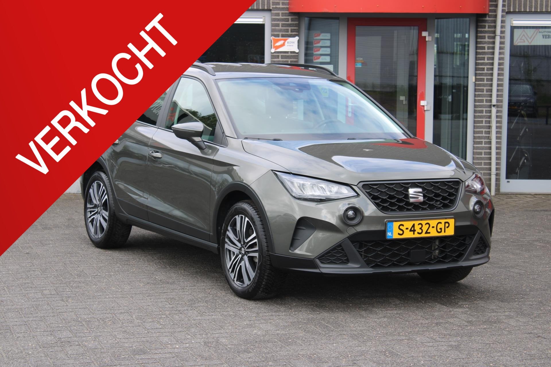 SEAT Arona 1.0 TSI Style Clima/AppleAndroid Incl Garantie!, Voorwielaandrijving, Stof, Gebruikt, 95 pk
